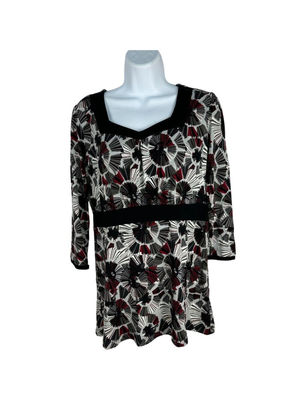 East 5th Womens M Floral Print Top Black/Red/White Square Neck 3/4 Sleeve